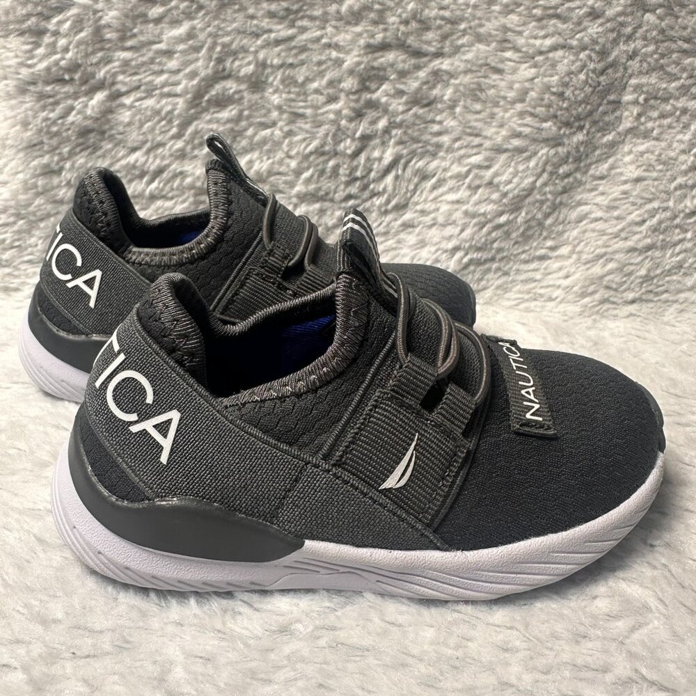 Nautica Kids Slip-On Sneakers – Size 6 – Brand New